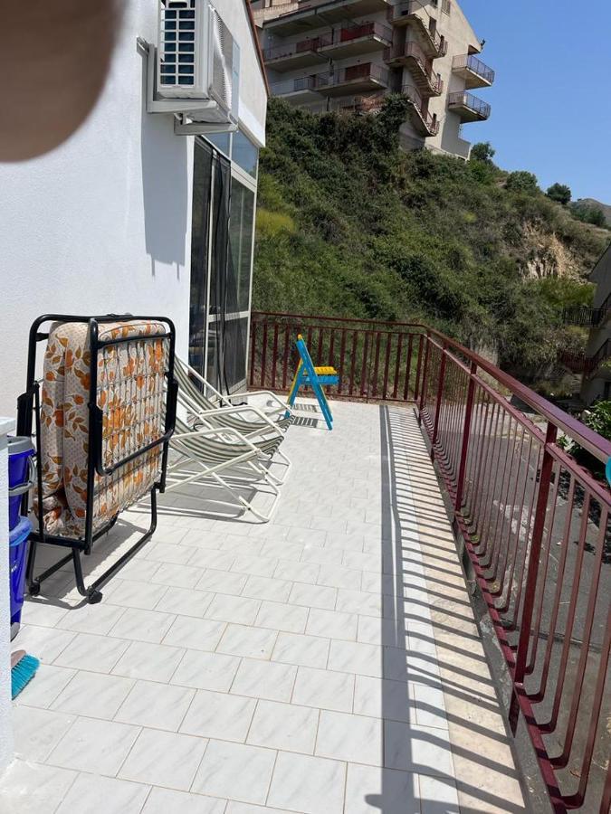 勒托阳尼Casa Vacanze Luna公寓 外观 照片