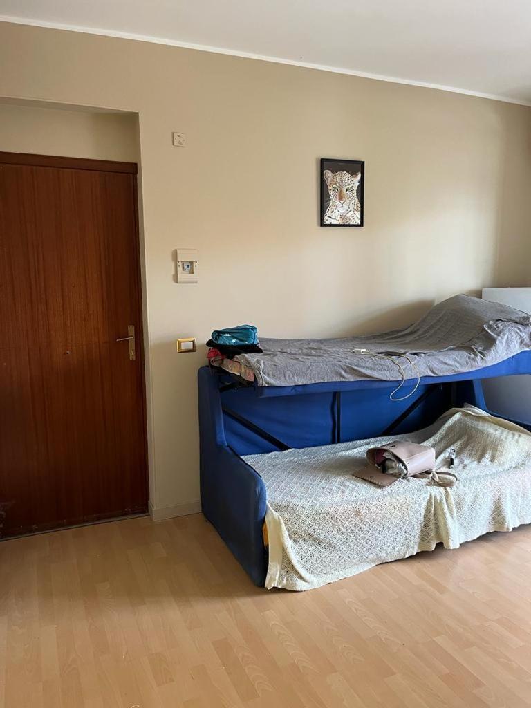 勒托阳尼Casa Vacanze Luna公寓 外观 照片